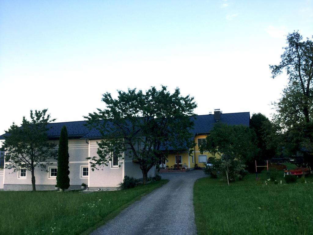 Kaltenleitner Weissenkirchen im Attergau
